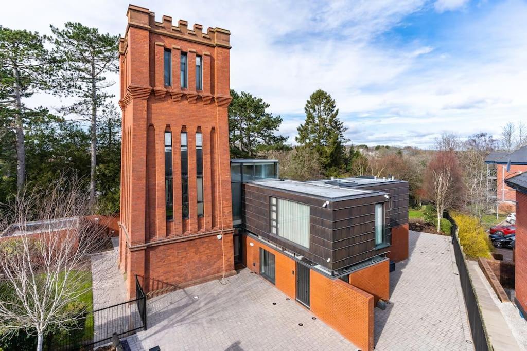 Luxury Water Tower I Roof Bar I Cinema Villa Cardiff Eksteriør bilde